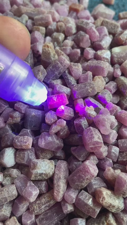 Wholesale 5 kgs deal for crystals rubies