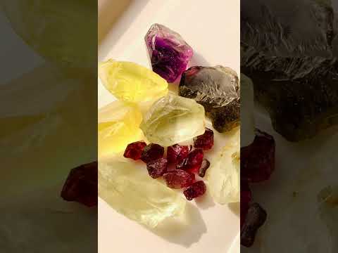 320 carats Facet Grade Mix Stone Package| Raw Rocks