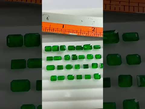 12.70 Ct Natural Tsavorite Garnet Gemstone – Emerald Green Color Faceted Cut Stone