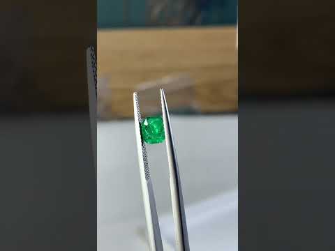 0.50 Carats Natural Swat Emerald| Loose Emerald For Ring