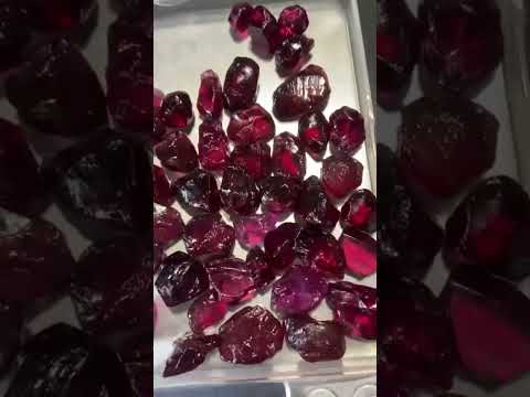garnet pendant