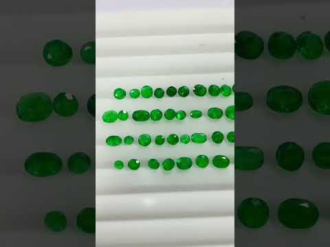 11.4 Carat Tsavorite Garnet Loose Gemstone – Vivid Green Natural Gem