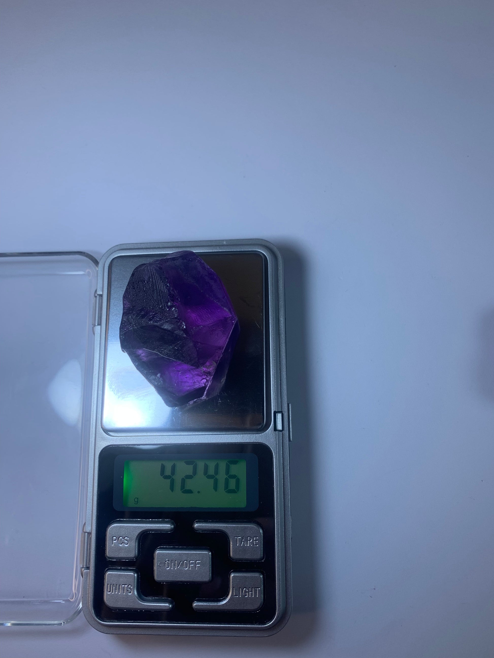 raw amethyst crystals