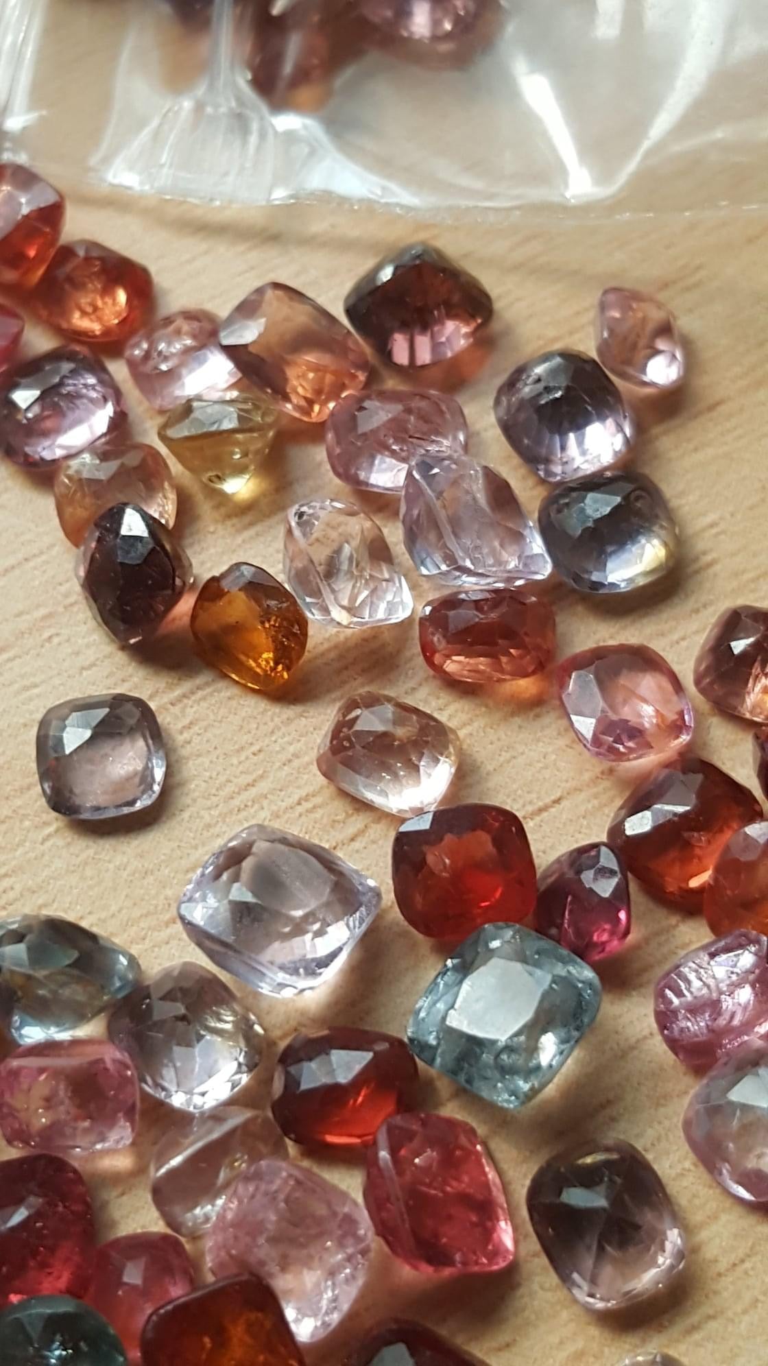 spinel gem

