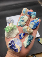 550 Gram Fluorescent Max Specimen Lot With 8 Grams  Peridot Specimen