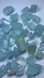 84 Grams Blue Raw Aquamarine For Faceting