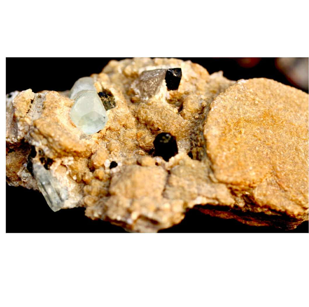 35 Grams Emerald Specimen and 215 Grams Of Aquamarine, topaz, Quartz, Elbaite on Feldespar Beautiful Zircon on Biotite Mica Specimen Deal