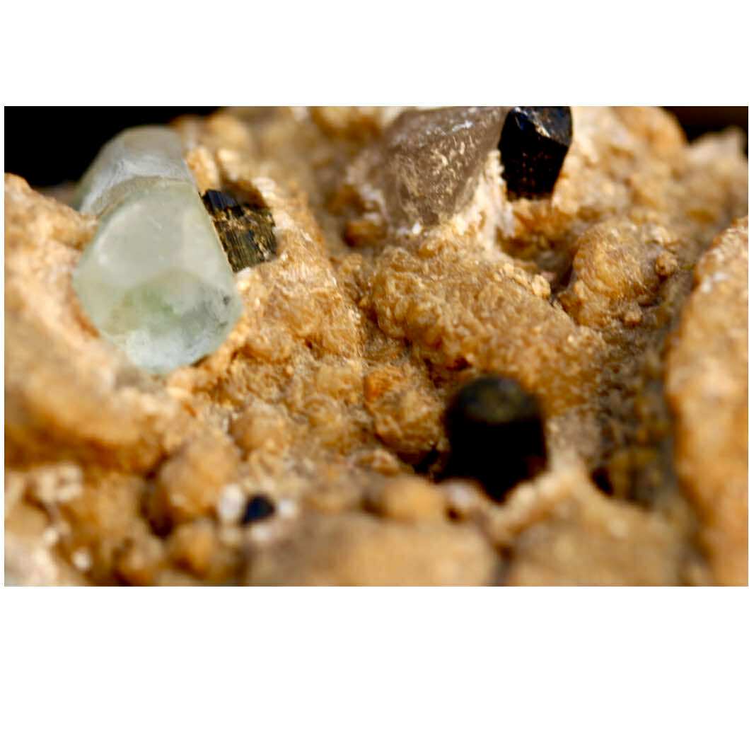 35 Grams Emerald Specimen and 215 Grams Of Aquamarine, topaz, Quartz, Elbaite on Feldespar Beautiful Zircon on Biotite Mica Specimen Deal