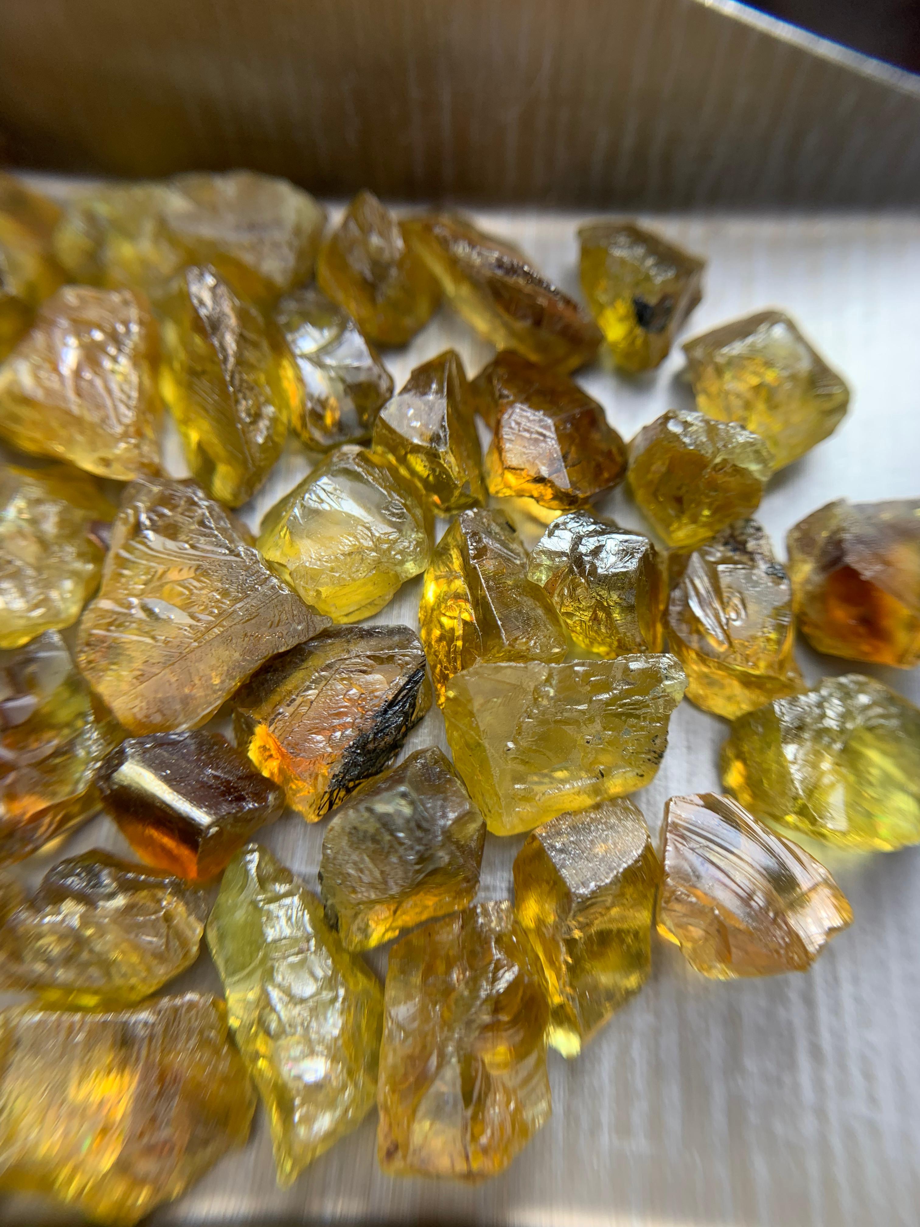 129 Carats Natural Yellow  Rough Sphene | Facet Grade