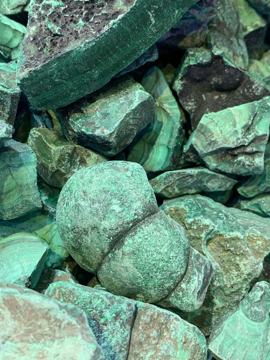 1000 Grams Natural rough malachite for lapidary