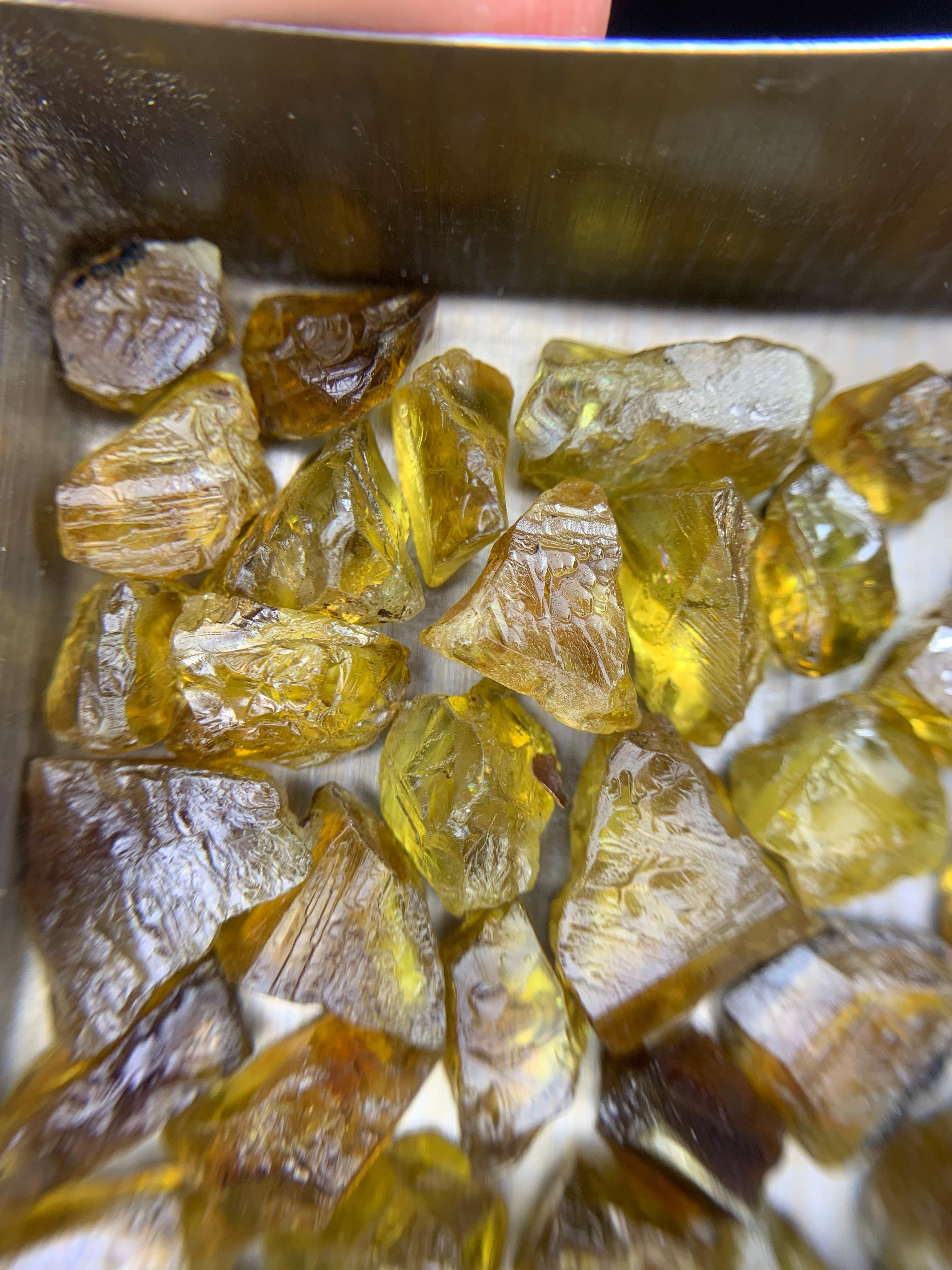 129 Carats Natural Yellow  Rough Sphene | Facet Grade