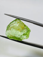 raw peridot gemstone 