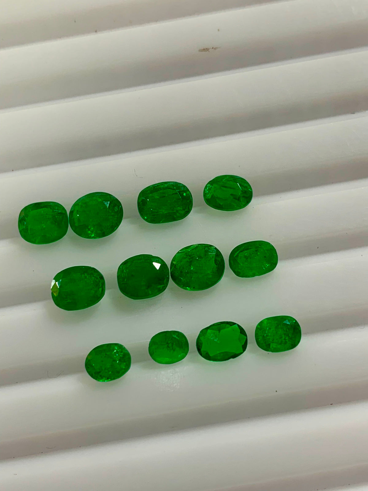 natural garnet loose stones